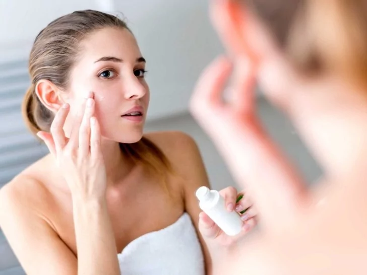 skincare mengandung Alkohol