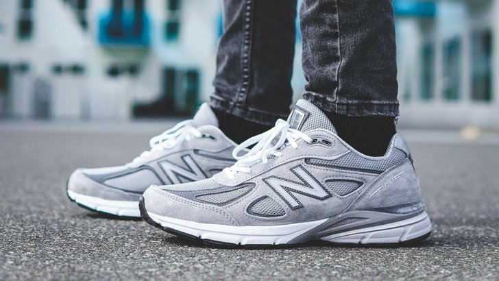 NEW BALANCE 990v4