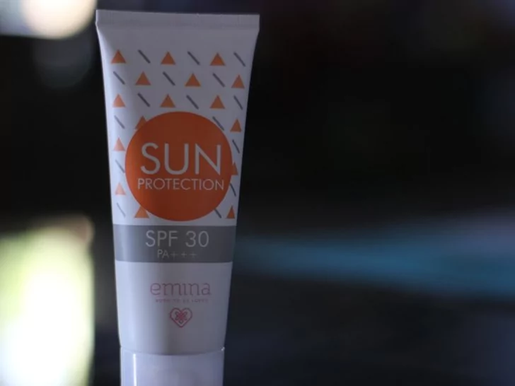 Harga Emina Sun Protection SPF 30 PA+++