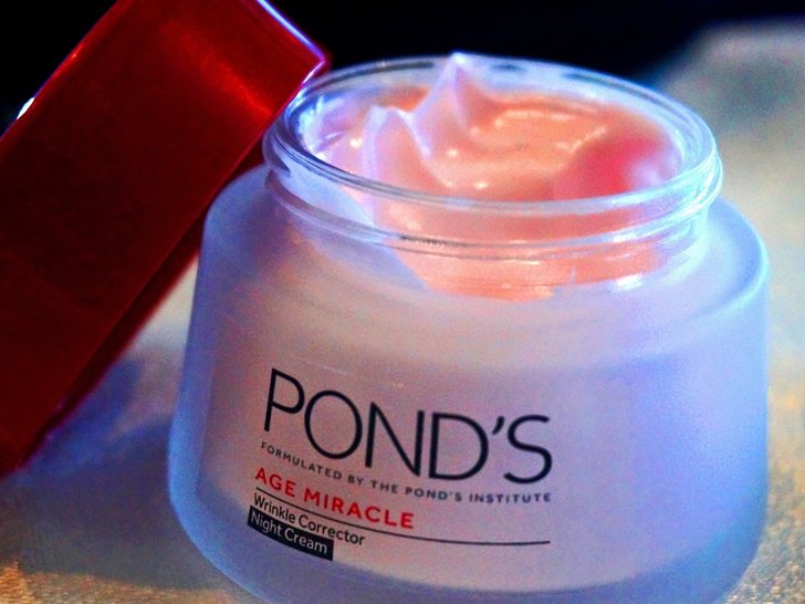 Review: Pond’s Age Miracle Night Cream - Packaging