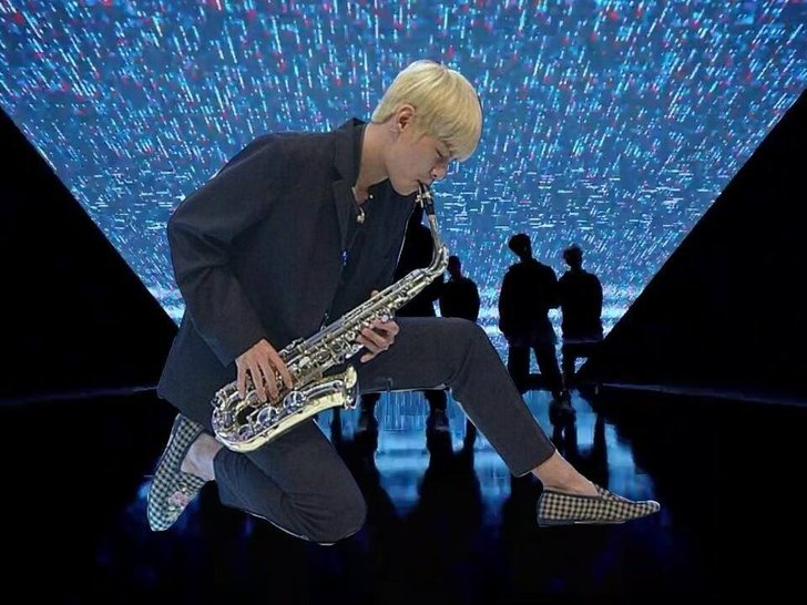 5 Fakta Penting Kim Taehyung Alias V BTS - Bisa Saxophone