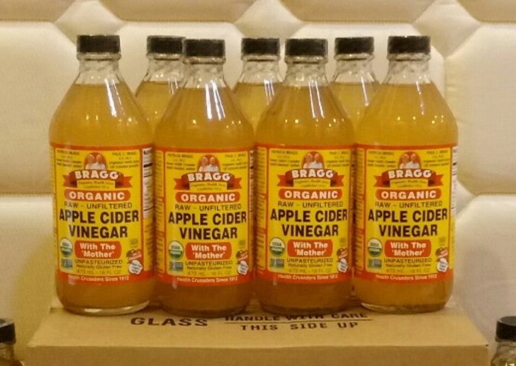 Cuka Apel “BRAGG Apple Cider Vinegar” - Packaging