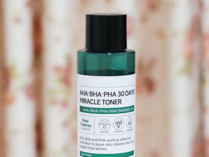 Kegunaan Some By Mi AHA BHA PHA 30 Days Miracle Toner