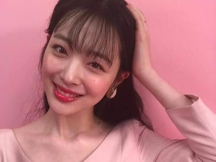 Fakta Sulli Eks f(x) - Debut sejak usia 11 tahun