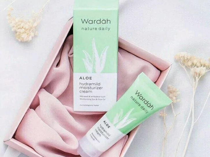 Wardah Aloe Hydramild Moisturizer Cream - Packaging