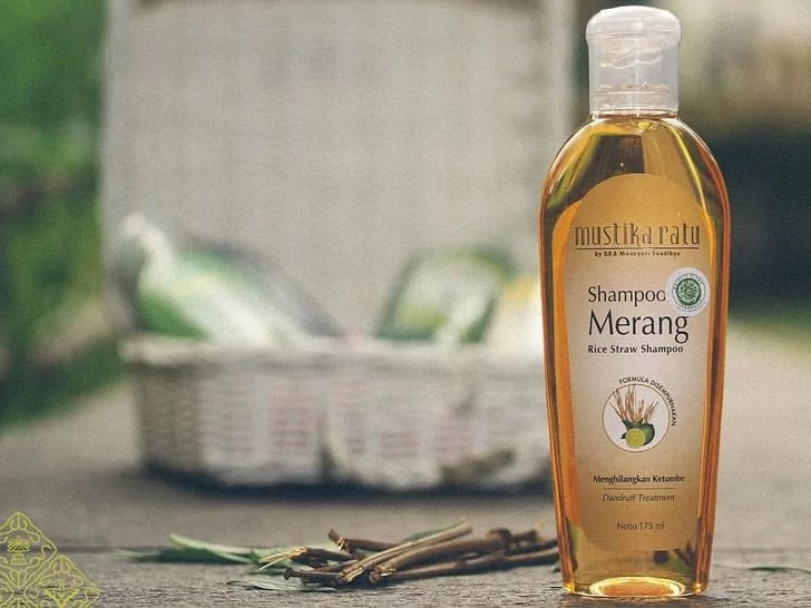 Mustika Ratu Shampoo Merang