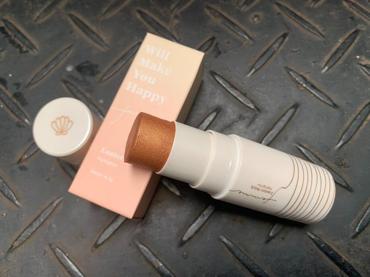 Femme Luster Stick Highlighter - Packaging