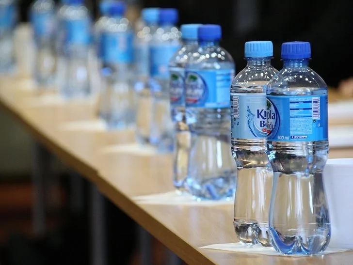 Arti Kode Segitiga Wadah Plastik - Kode Angka 1, PET atau PETE (Polyethylene Terephthalate)
