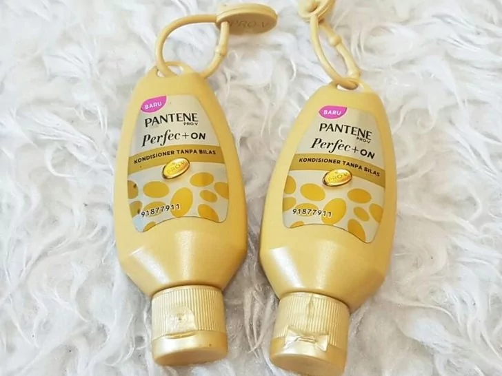Pantene Perfec+ On Kondisioner Tanpa Bilas - Packaging