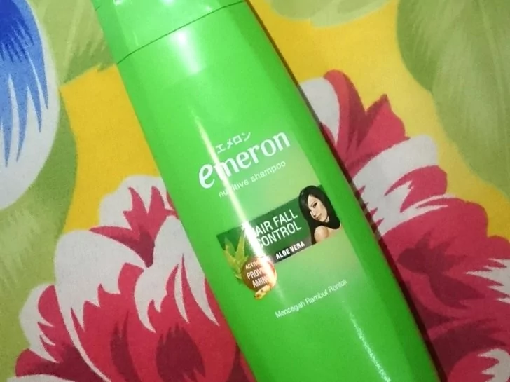 Sampo Anti Rontok di Bawah Rp 30 Ribu - Emeron Hair Fall Control