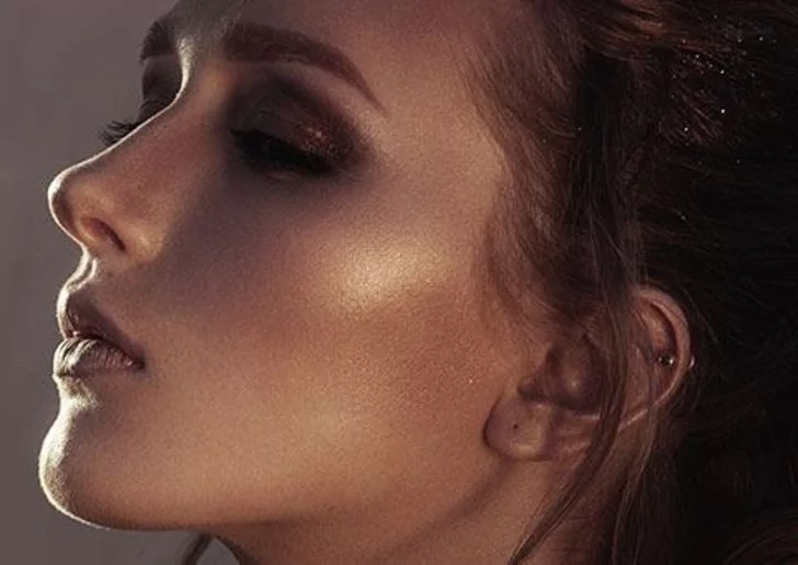 Bronze Skin Makeup