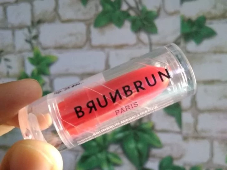 BRUNBRUN Paris Matte Crème Lipstick - Packaging