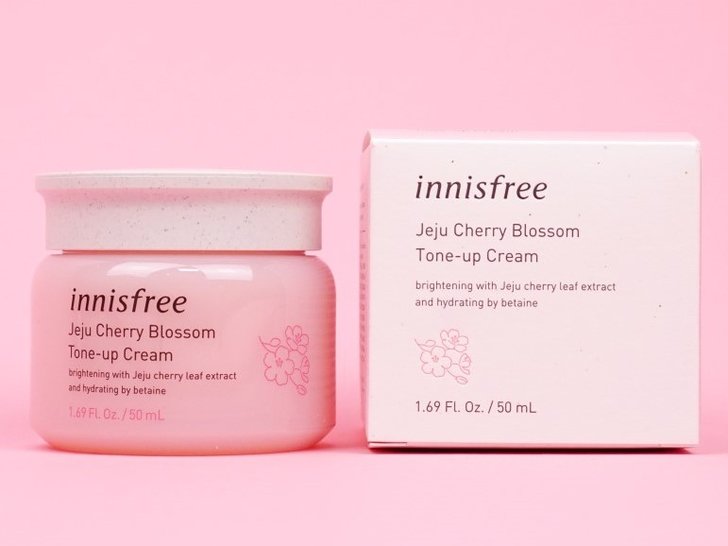 Packaging Innisfree Jeju Cherry Blossom Tone-up Cream