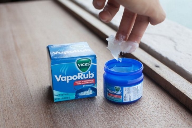 Vicks VaporRub