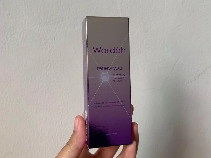 Wardah Renew You Day Cream - Packaging