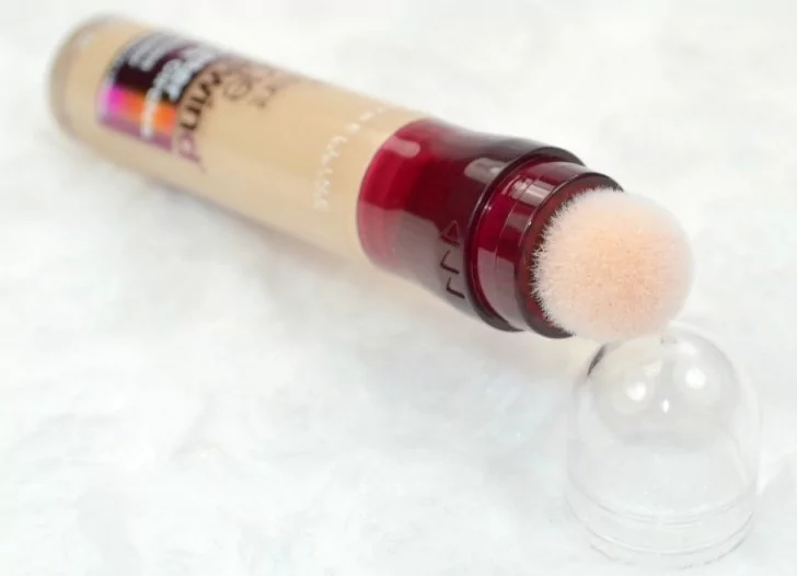 Maybelline Insta Age Rewind Eraser Dark Circles - Packaging