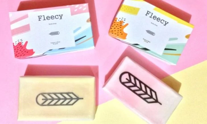 Sabun Mandi untuk Memutihkan Kulit - Fleecy Fruits & Milk Whitening Soap