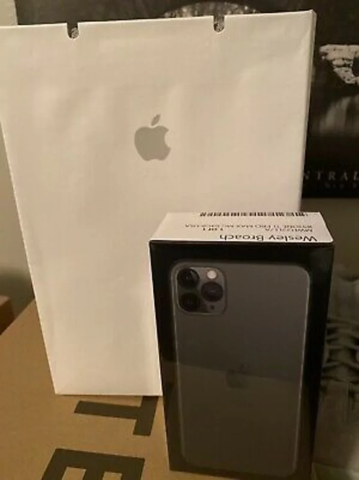 Cek IMEI iPhone Dari Box iPhone